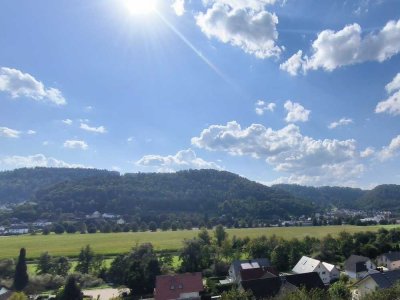 Sonnige 4,5-Zimmer-Wohnung mit Ausblick