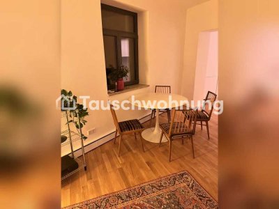 Tauschwohnung: Schöne, sanierter Altbauwohnung mit 2 Zimmern