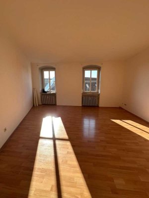 **Attraktive Kapitalanlage: Einheit mit 5 vermieteten 1-Zimmerwohnungen - 7,7% Mietrendite!**