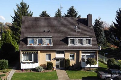 Ruhige 2-Zi-Wohnung mit Dachstudio in KR-Oppum