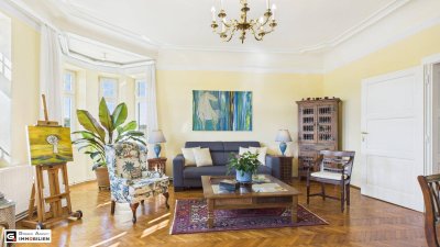 Großzügiges Herrenhaus für Wohnen, Arbeiten und Entspannen in Raabs an der Thaya