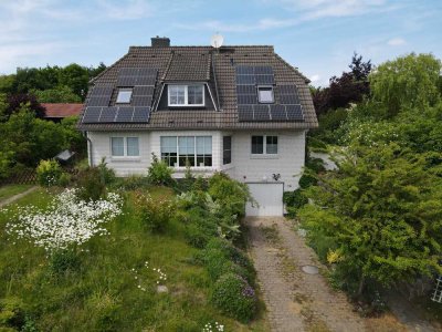 Exklusives Einfamilienhaus in Hanglage mit Sauna, Solaranlage und großem Garten – Hohenzieritz
