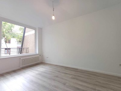 WE: 09  - Stufenloser Zugang! Sanierte 2-Zimmer-Wohnung mit Süd-Balkon