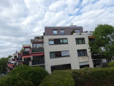 PF-Südstadt, sofort beziehbare, attraktive 2-Zimmer-Wohnung als Wohlfühloase!