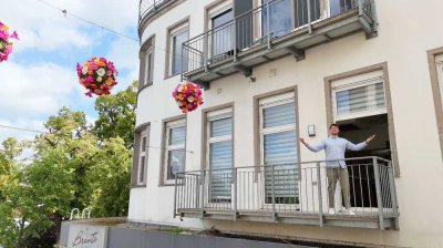 City. Stil. Charakter. – Designwohnung mit Fahrstuhl und zwei Balkonen