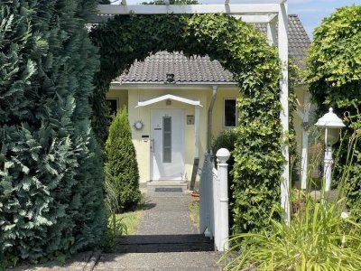 Charmantes Zuhause mit traumhaftem Ausblick und großem Grundstück
