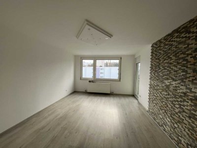 BB: Moderne, renovierte 4-ZW zum sofortigen Bezug