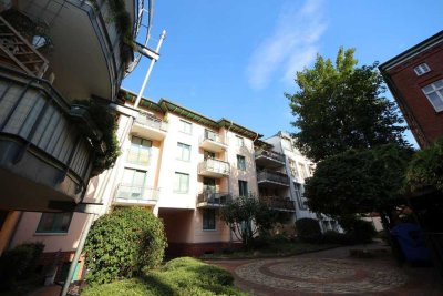 3-Zi.-WE mit EBK und Parkett WG-geeignet nahe Universität