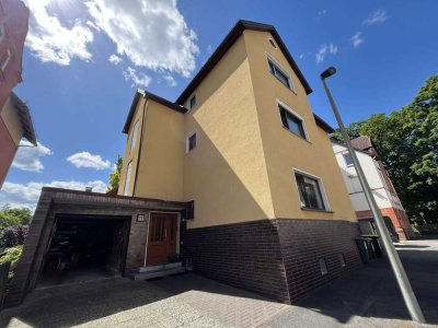 Renovierte 3,5- Zimmerwohnung mit Gartennutzung in Neustadt!