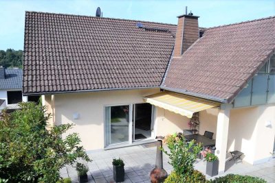 Wunderschönes, großes EFH mit gehobener Wohnatmosphäre in Top Lage