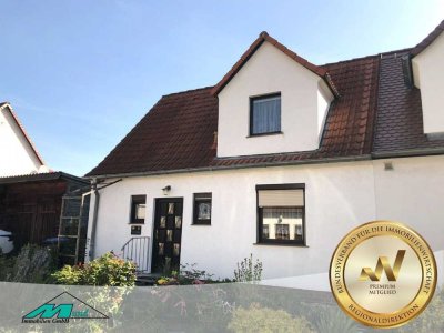 Kleine Doppelhaushälfte mit Garten und Garage in Kitzscher zu verkaufen