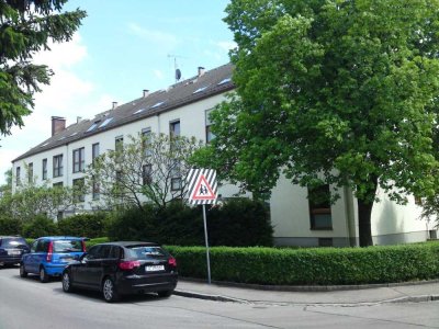 didem® | Kleine 2-Zimmer-Dachgeschosswohnung zu vermieten