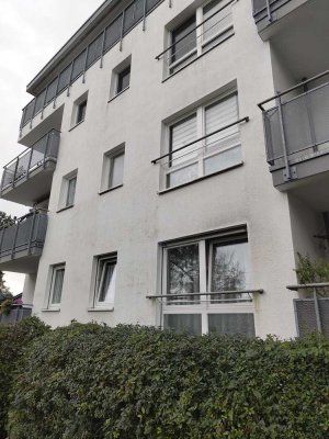 Zwei Zimmerwohnung mit Balkon / Bezugsfrei ab 01.12.2025