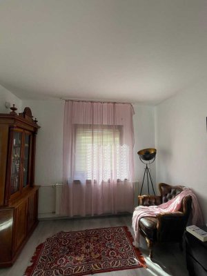 Ruhige 1-Zimmer Wohnung in Berlin Wedding: nähe U6 afrikanische Straße