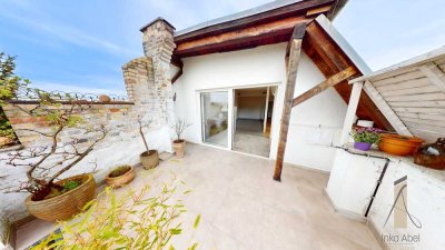 Traumhafte Dachgeschosswohnung mit Weitblick und Terrasse in Halle – Gesundbrunnen!