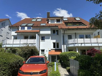Sofort bezugsfertig: sonnige 2- Zimmerwohnung mit Balkon und TG-Stellplatz in LE