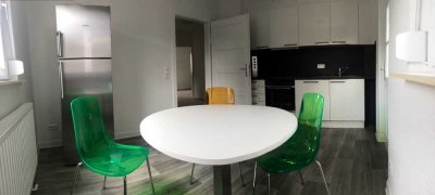 WG Wohnung mit Einbauküche und 4 Zimmern