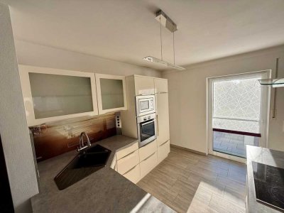 3ZKB Eigentumswohnung, 82qm, Balkon, Keller, Garage, Stellplatz, provisionsfrei, ab sofort