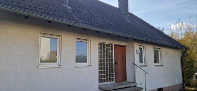 Gepflegtes, sehr großes Einfamilienhaus in ruhiger, schöner Lage
