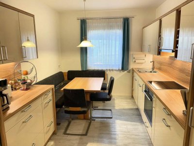 Wunderschöne sonnige komplett sanierte Wohnung am Waldrand