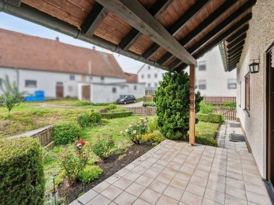 Pfaffenhausen:  Ruhig gelegenes Wohnhaus mit Garage und Garten im Unterallgäu