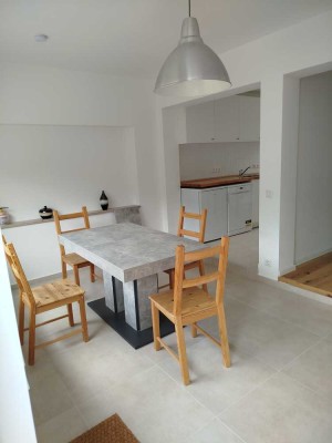Erstbezug nach Sanierung einer Einliegerwohnung in Haus am Wald