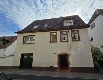 Freistehendes Einfamilienhaus in zentraler Lage