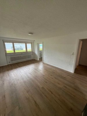 Helle, modernisierte 1,5-Zimmer-Souterrain-Wohnung in Offenburg
