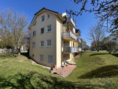 Gemütliche, fest vermietete Zweiraumwohnung mit Balkon in ruhiger Lage nahe Weimar