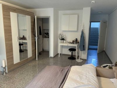 Zentrale 30m² Wohnung in Sindelfingen – ideal für Singles und Pendler