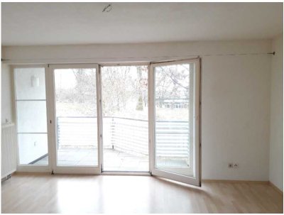Gepflegte Wohnung mit einem Zimmer sowie Balkon und EBK in Sigmaringen.