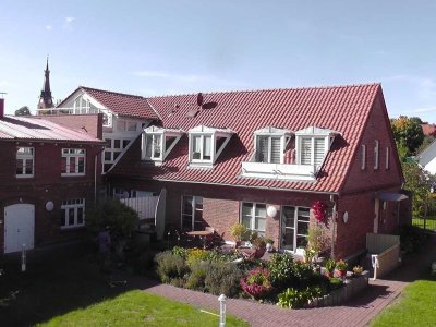 W12: Storch & Seeblick  /  Erdwärme & PV & Solarthermie