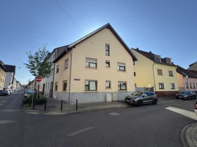 Zweifamilienhaus in zentraler Lage