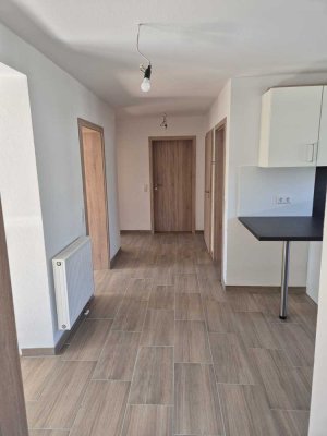 Attraktive 4,5-Zimmer-EG-Wohnung mit gehobener Innenausstattung mit EBK in Engstingen Kohlstetten