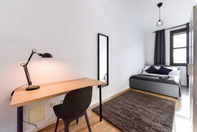 frisch sanierte & möblierte Wohnung bei Tesla