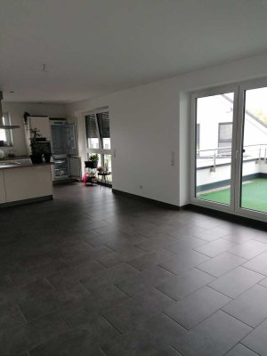 2087; Lichtdurchflutete 3,5 ZKB mit Balkon und Fernblick ins Grüne