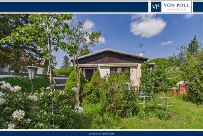 Massiver Bungalow für dauerhaften Wohnsitz geeignet oder Grundstück für Ihren Neubau