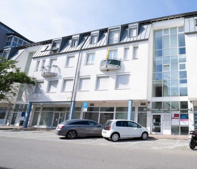Breisach-Zentrum: Helle 3-Zimmerwohnung mit Balkon & Aufzug