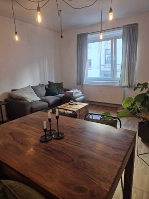 ***TRÄUME BRAUCHEN EIN ZUHAUSE - TOLLE 2 ZIMMER WOHNUNG MIT BALKON***