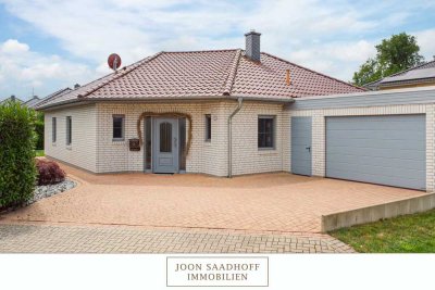Einziehen und wohlfühlen – großer, moderner Bungalow in ruhiger Lage