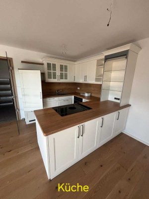 Attraktive und neuwertige 3-Zimmer-Wohnung mit geh. Innenausstattung mit EBK in Ruhstorf an der Rott