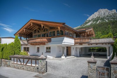 Traditionelles Chalet in sonniger Lage
