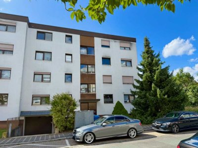 Großzügige 3-Zimmerwohnung mit Loggia und TG-Stellplatz in Fürth Dambach
