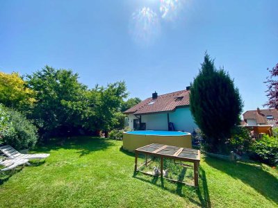 Traumhaftes Einfamilienhaus für Familien – mit Pool, großem Garten
