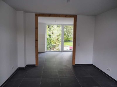 Reihenmittelhaus mit Stellplatz in Laurensberg, Aachen