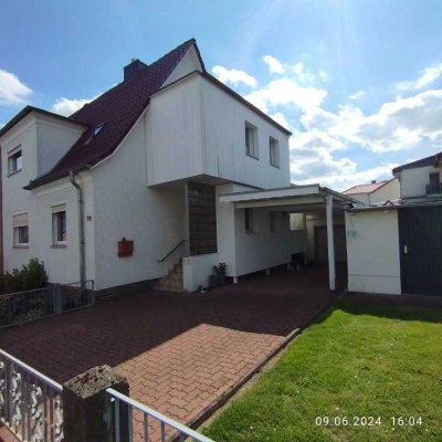 Haus,202 Qm, 9 Zimmer, geschützter Gartenbereich, übersichtliche Renovierung/Sanierungskosten