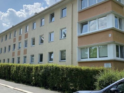 Frisch renovierte Fünfzimmerwohnung im Erdgeschoss