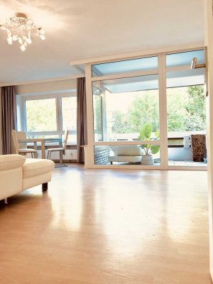 Möblierte, sonnige und ruhig gelegene 2-Zimmerwohnung mit Loggia in Marienthal