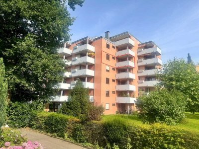 Bezugsfrei! Freundliche 2-Zimmer-Wohnung mit Balkon und Tiefgaragenstellplatz in Weingarten