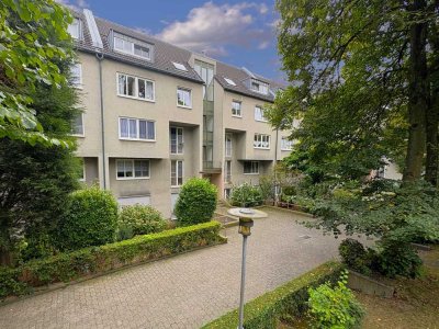 3,5 Zimmer-Eigentumswohnung in zentraler Lage - Nähe Schlosspark mit Balkon & Stellplatz
